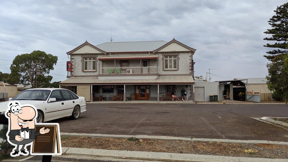 Hotel Arno in Arno Bay Restaurant reviews