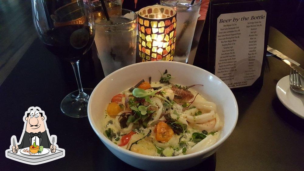 Crush Wine Bar in Sandusky Restaurant menu and reviews
