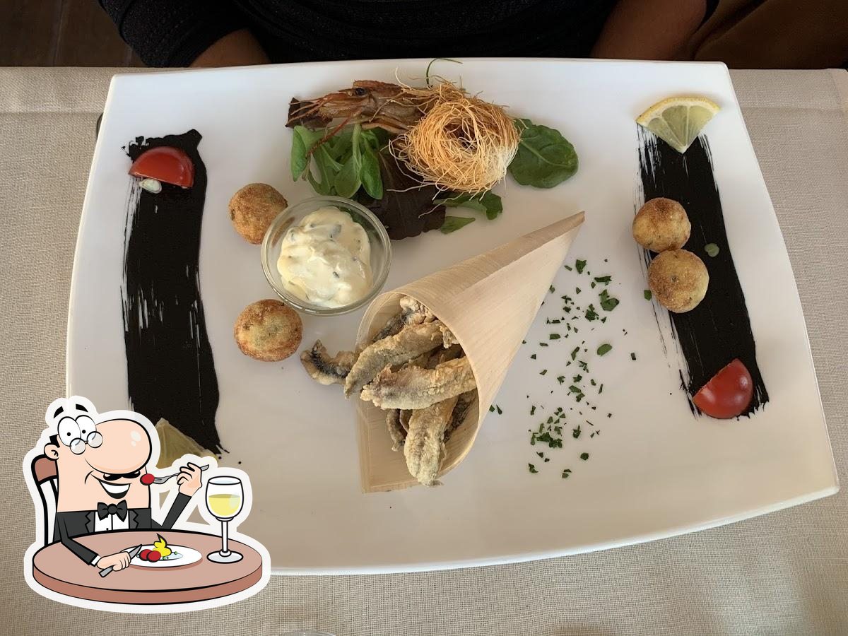 carbonifera beach bar & restaurant
