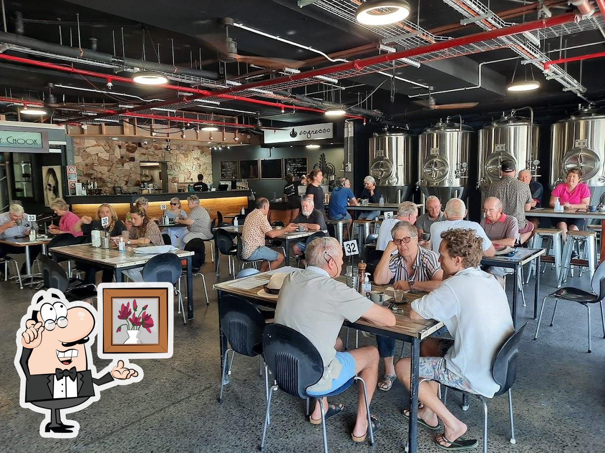 Wobbly Chook Brewing Co in Yamba Restaurant reviews