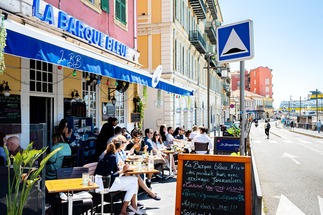 La Barque Bleue