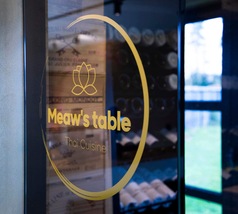 Meaw’s table - Kab Khao Thai take-away