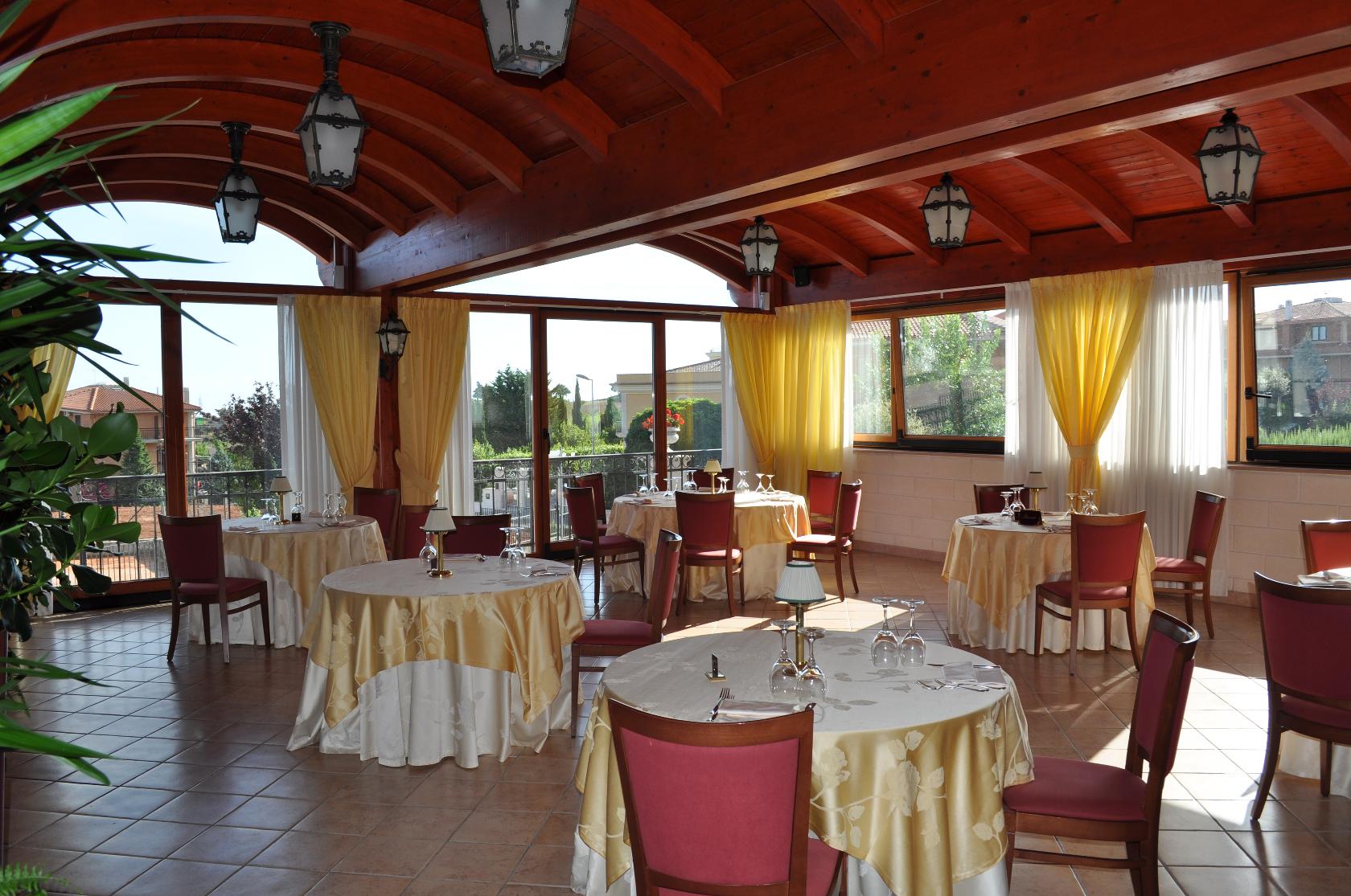 Hotel Ristorante Rossemi