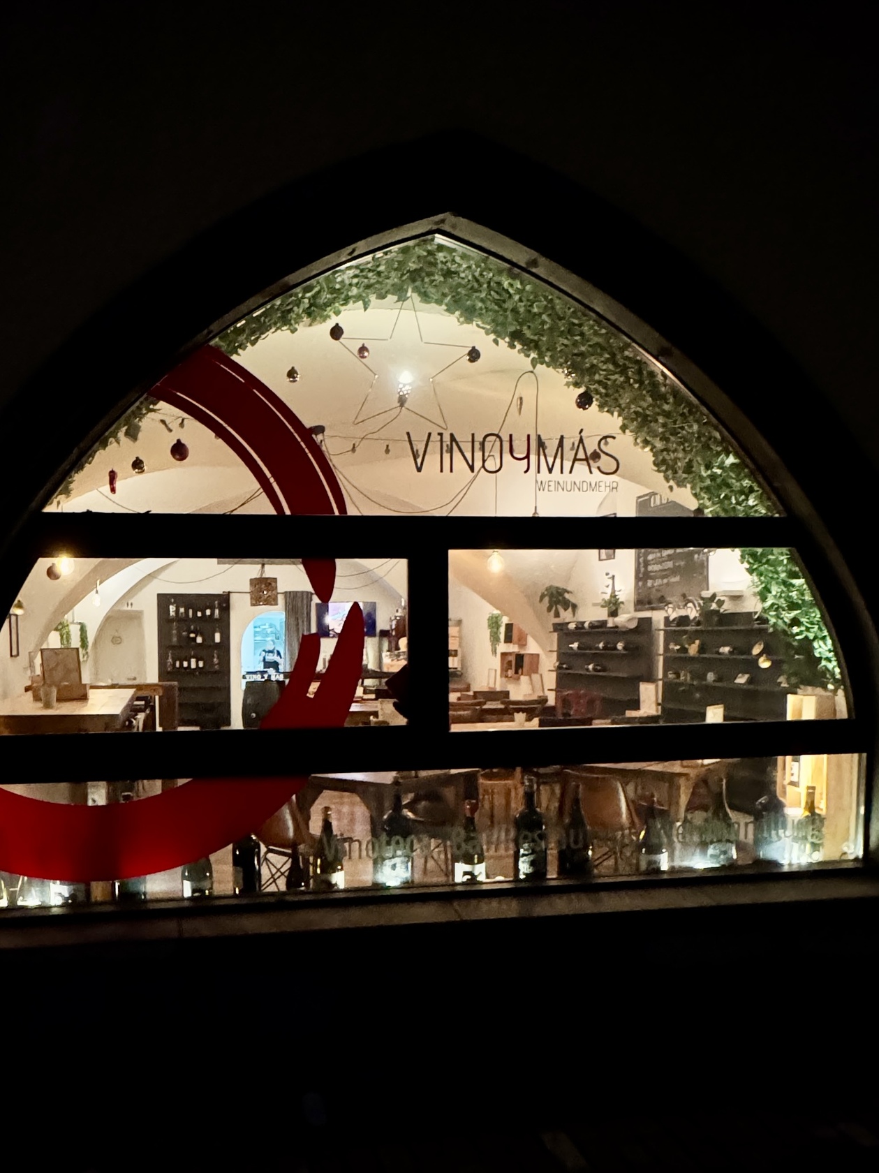 Vino y Más