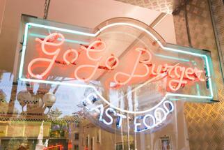 Go Go Burger Fast Food