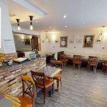 CHEZ CAMILLE