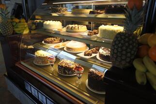 Symposium Cafe Restaurant Milton