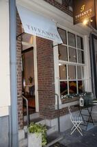 TIFFANY'S BY PASCAL