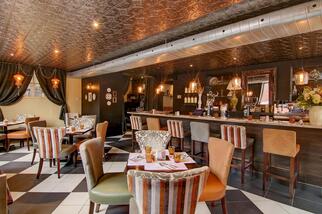 Janine Café-Brunch