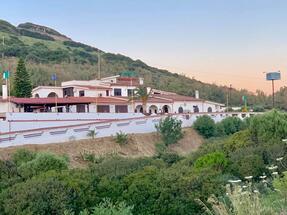 Hotel Villaggio Ristorante Pizzeria Museo TANIT