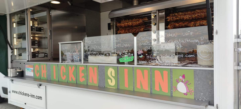 CHICKEN'S INN