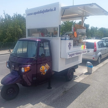 Ape della Fattoria