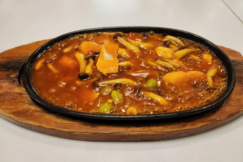 exotic-vegetarian-dishes-you-must-try-in-surabaya-indonesia