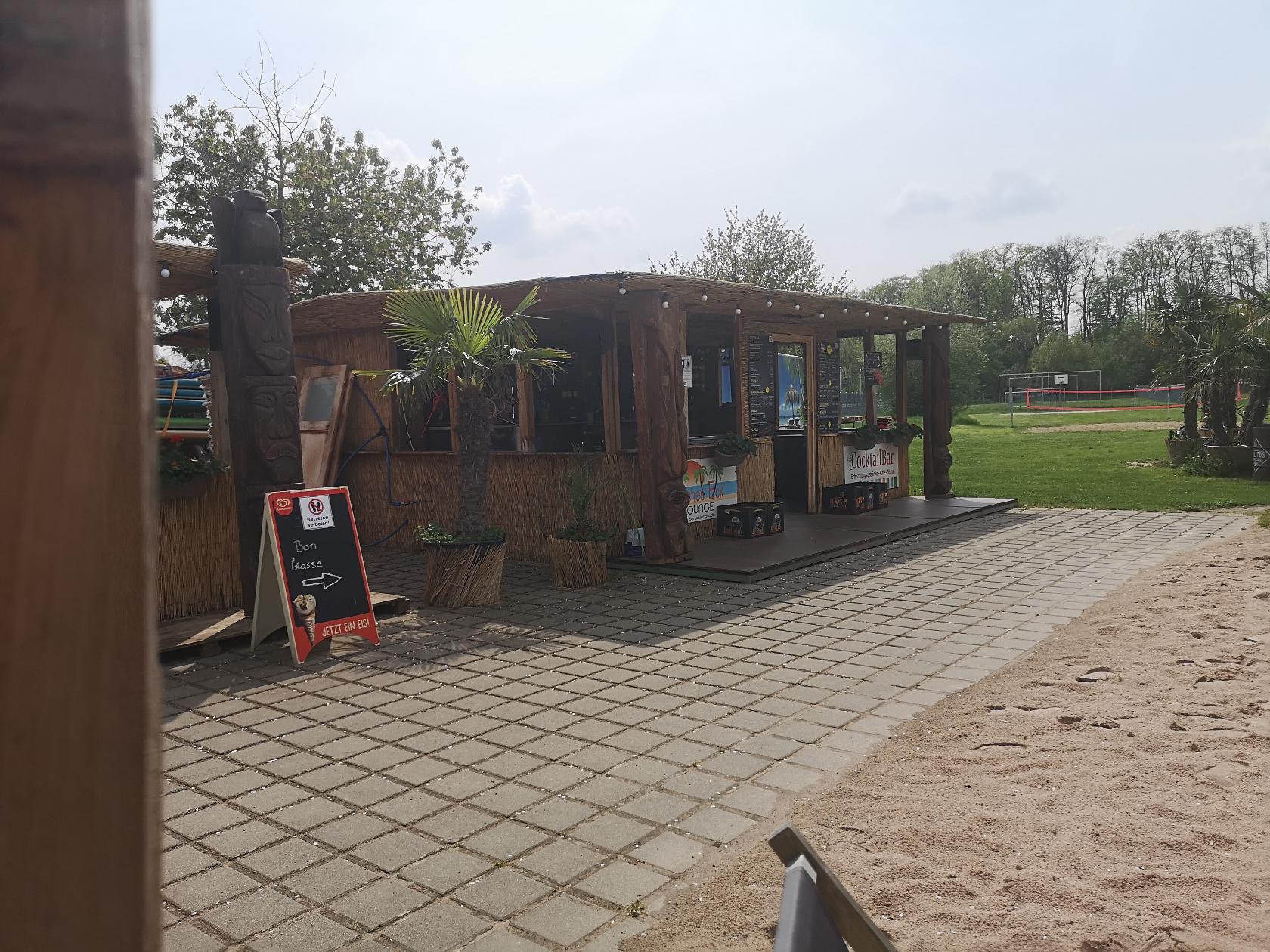 Karibisches Eck Der Landstreicher Food Truck Pub Bar Lichtenfels karibisches-eck-der-landstreicher-food-truck-pub-bar-lichtenfels