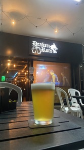 Draken Rots Bar