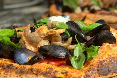 Pizza della Pizzeria Laezza