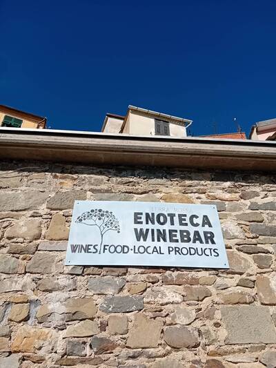 Terra Rossa Winebar wine&food