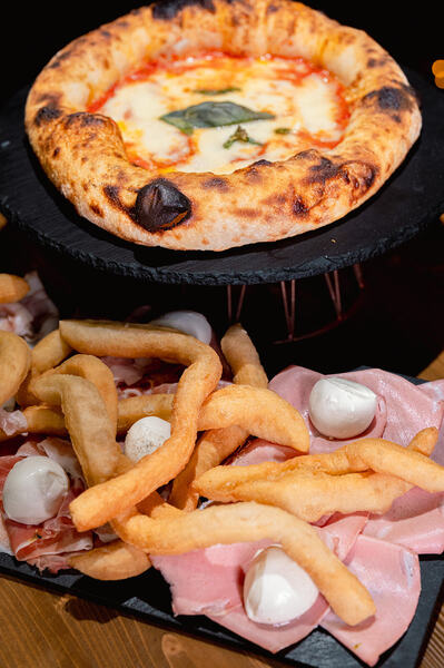 MóBà - LA Pizzeria foto