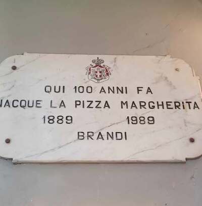 Antica Pizzeria Brandi foto