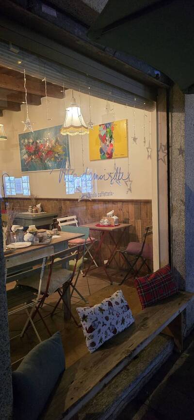 MADEMOISELLE CAFFE foto