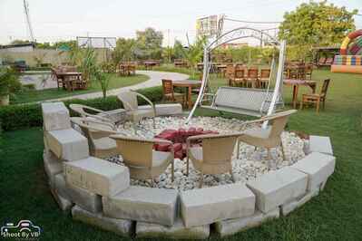 Themis Mudhouse photo
