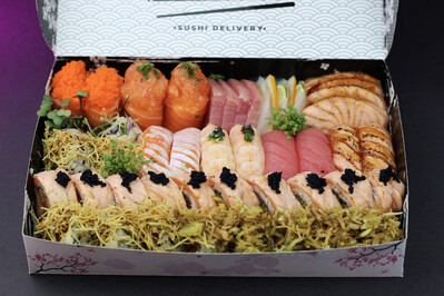 Tirashi Sushi Delivery foto
