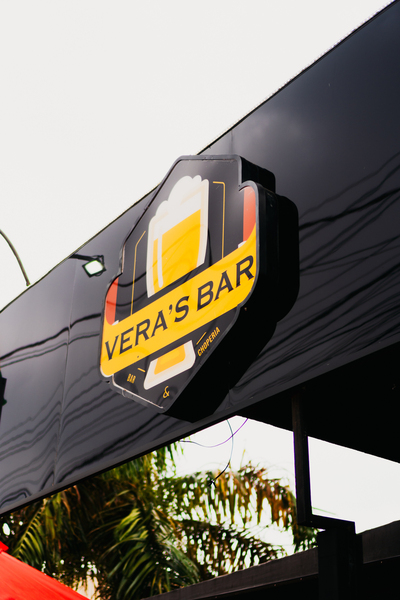 Vera's Bar foto