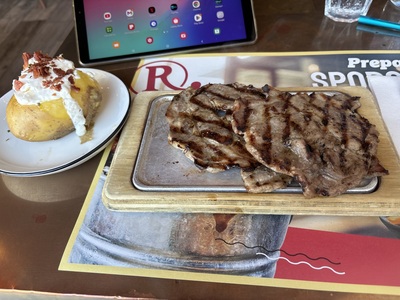 Roadhouse Restaurant Novara foto