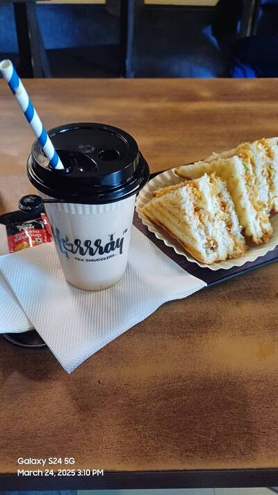 HURRRAY CAFE photo