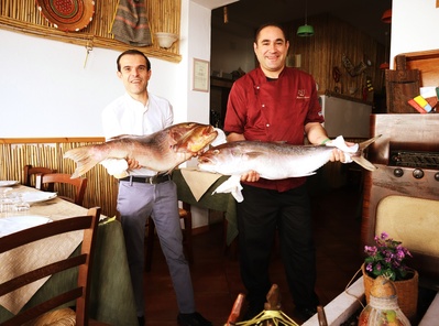 JVJ Restaurant