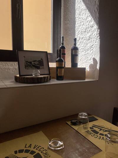 La vecchia intra foto