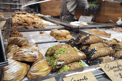 Ginos Bakery foto
