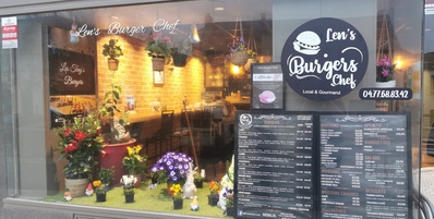 Lens Burgers chef