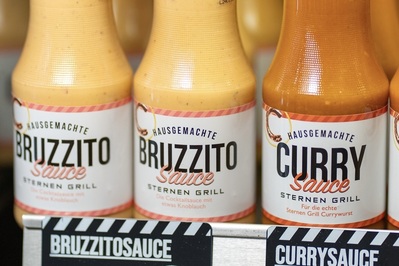 Sternen Grill + Sternen Grill Restaurant im oberen Stock. foto