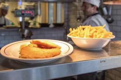 Sternen Grill + Sternen Grill Restaurant im oberen Stock. foto