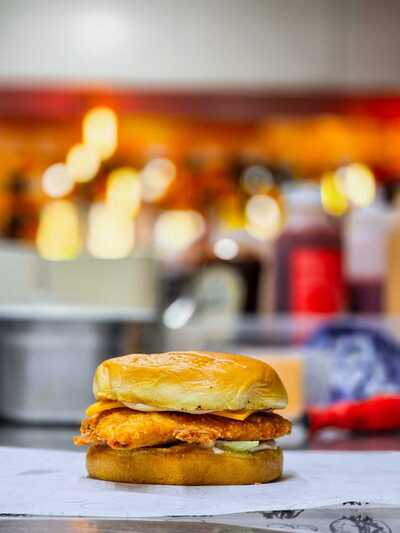 BURGER CAVE (Pure Veg) -Best Burger Restaurant in Dera Bassi Best Pizza Restaurant photo