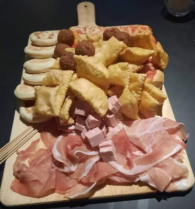 212 Modena Duecentododici So Up foto