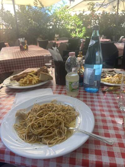 Restaurant Pizzeria Jolly latsch foto