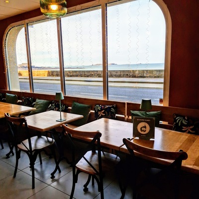 Le Brise Lames - Cave & Bar à vins - St Malo Le Sillon