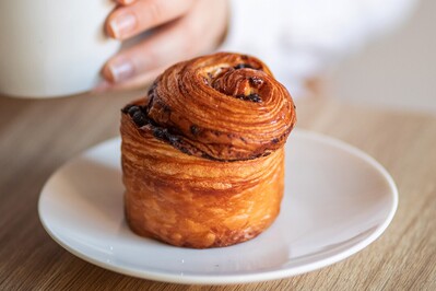 Bottega Portici - 2 Torri foto