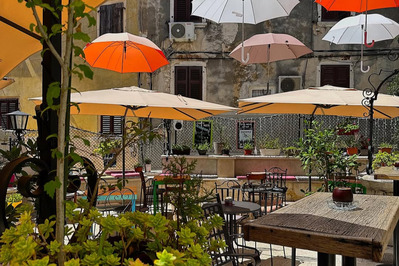 photo de Aperitiv Bar "Circolo"