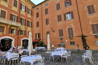 Emilia Bistrò foto