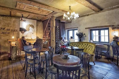 photo de Parunāsim kafe'teeka coffee bar