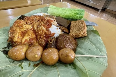 Mrs. Nur's Jamblang Rice photo