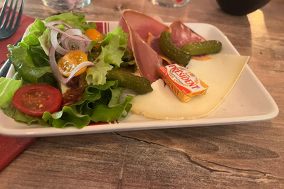 photo de Le petit basque