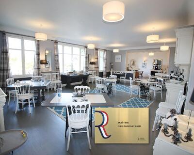 Logis Hôtel- Restaurant Au Clos Paillé
