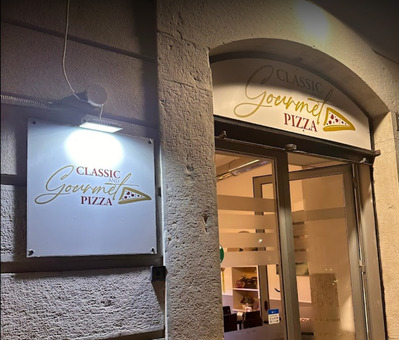Classic And Gourmet Pizza foto
