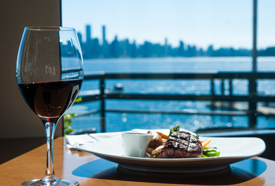 PIER 7 Restaurant + Bar
