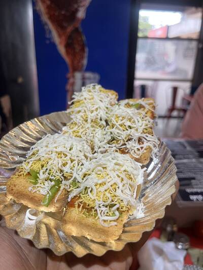 New Aahar Pizza And Sandwich Corner photo