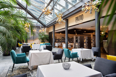 Restaurant Patio